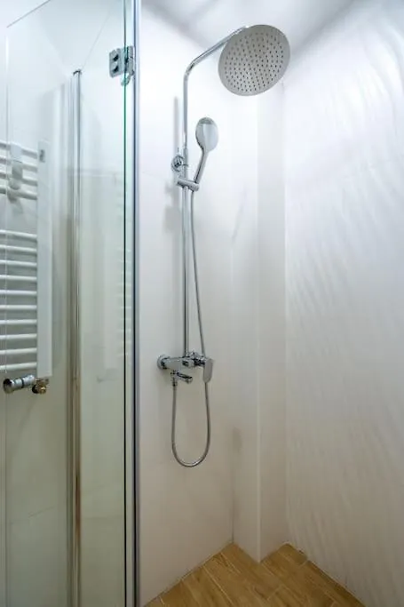 Modern And Calm 2Bdrm Apt In City Centre 소피아